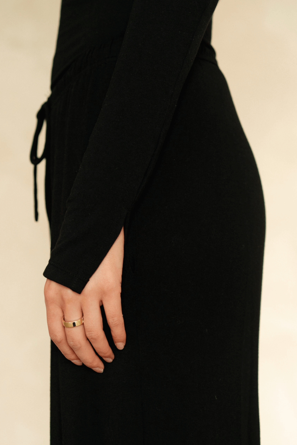 The Cool-Comf Lounge Essential Long Sleeve - Matte Black