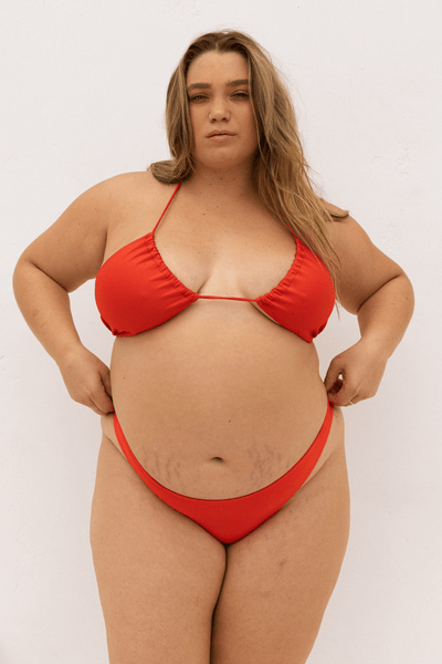 The Sleek Scrunch Bottoms - Fiesta Red