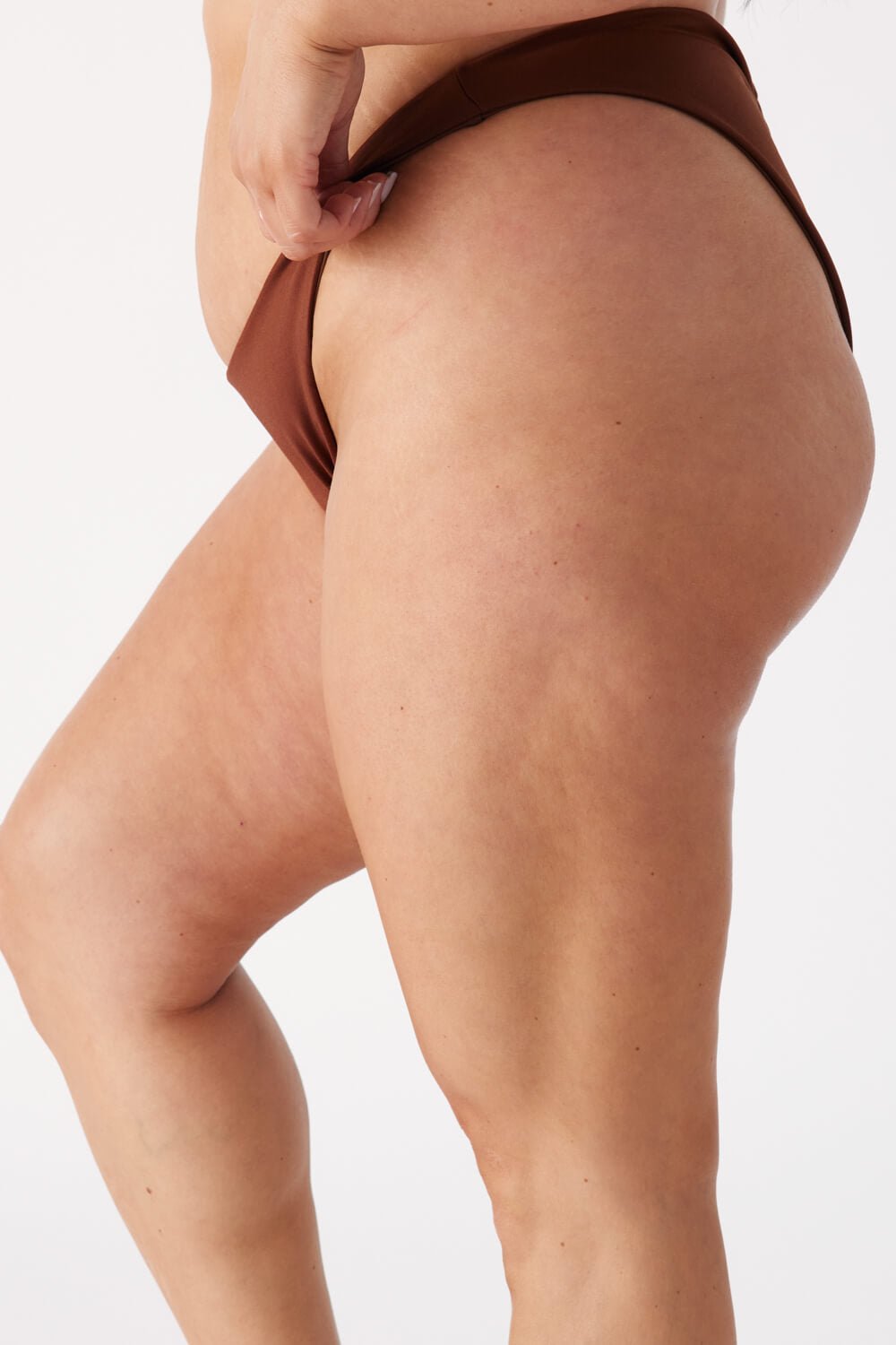 The Sleek Scrunch Bottoms - Espresso