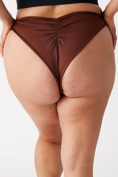 The Sleek Scrunch Bottoms - Espresso