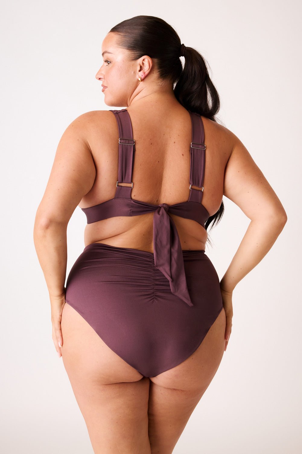 The High-Waisted Scrunch Bottoms - Fig